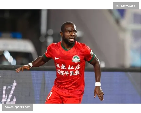 大连英博官宣阿奇姆彭加盟,加纳前锋中国赛场总出场达211次贡献71球